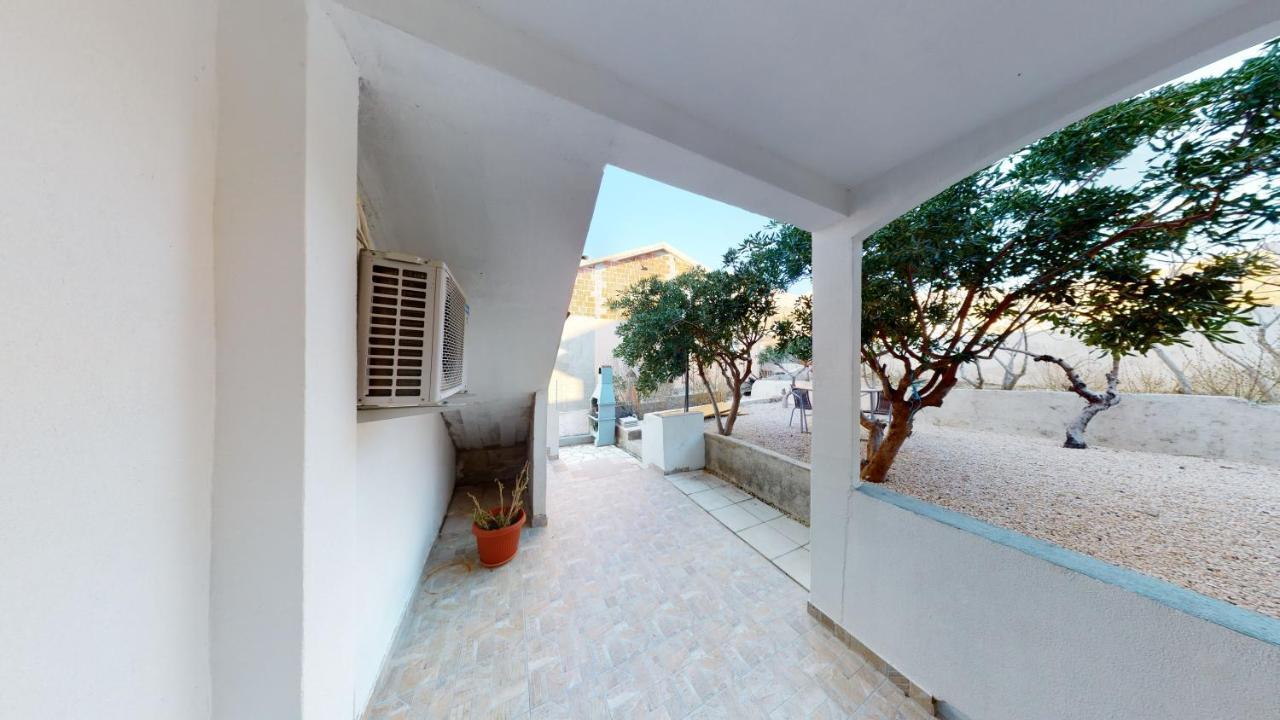 Apartments Riva Метайна Екстер'єр фото